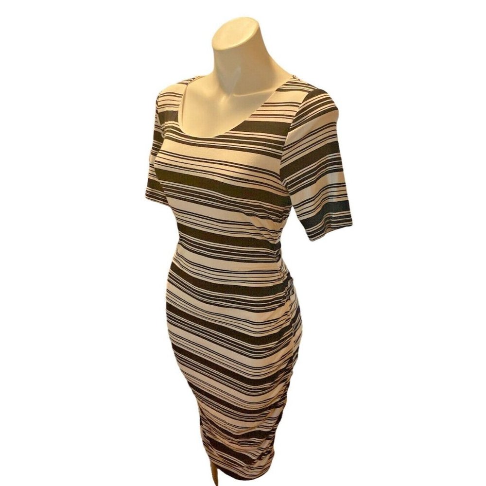 Luxe Essentials Maxi Maternity Dress Black and White Medium